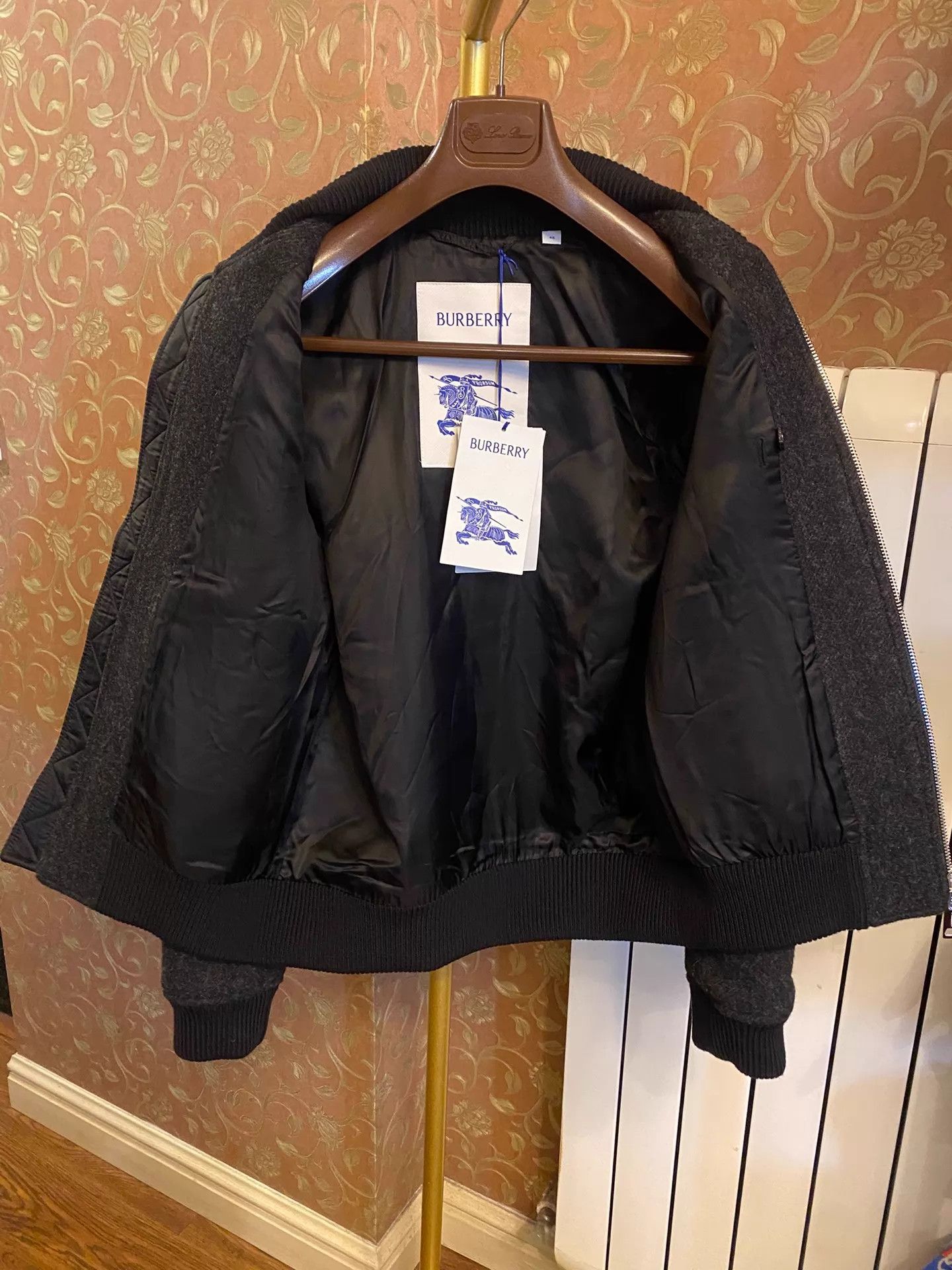Burberry Burberry Heavy Wool Classic Bomber Jacket 8111753 Size US M / EU 48-50 / 2 - 3 Thumbnail