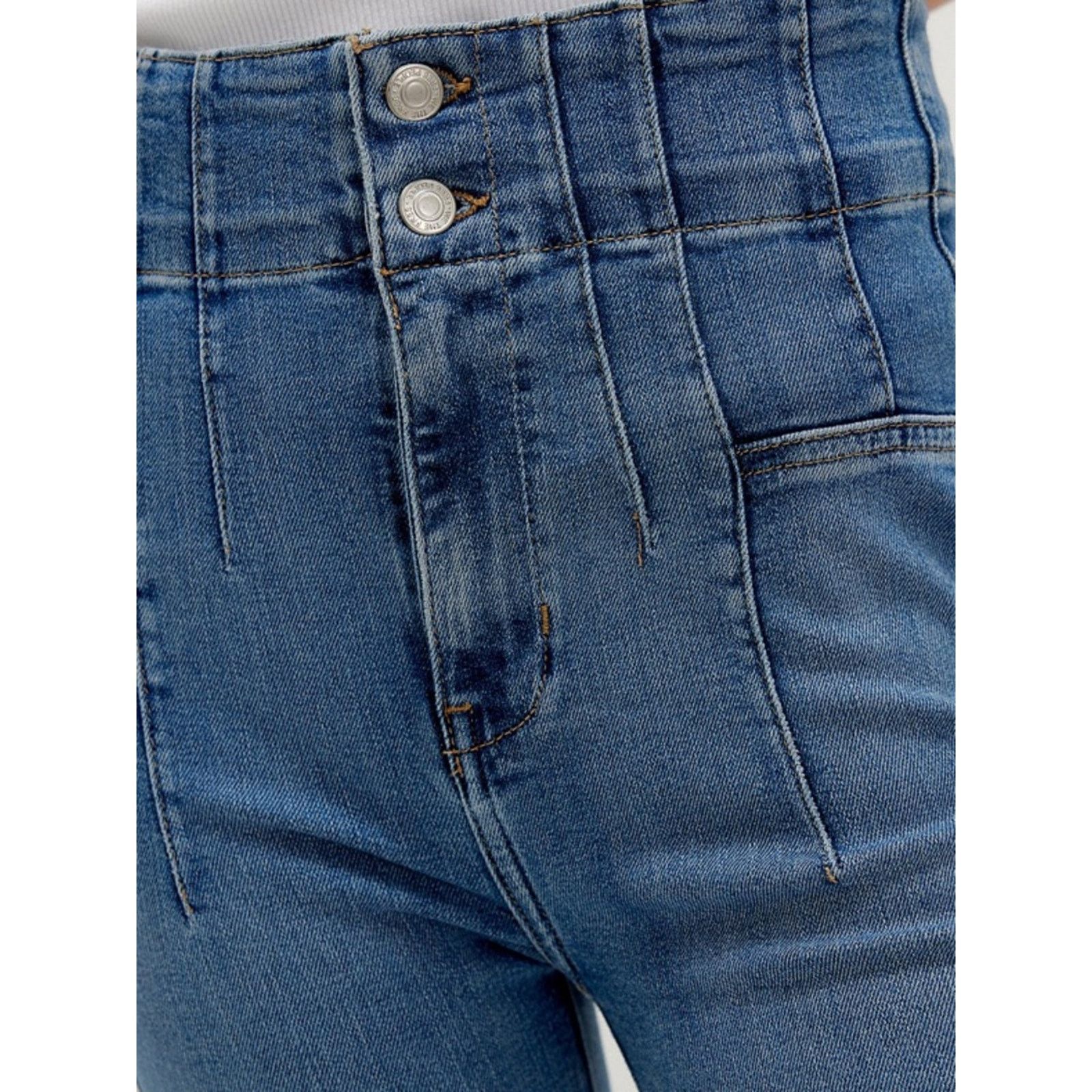Free People We The Free $110 Jayde Flare Stretch Jeans 28” W INS 33” Size 28" / US 6 / IT 42 - 9 Thumbnail