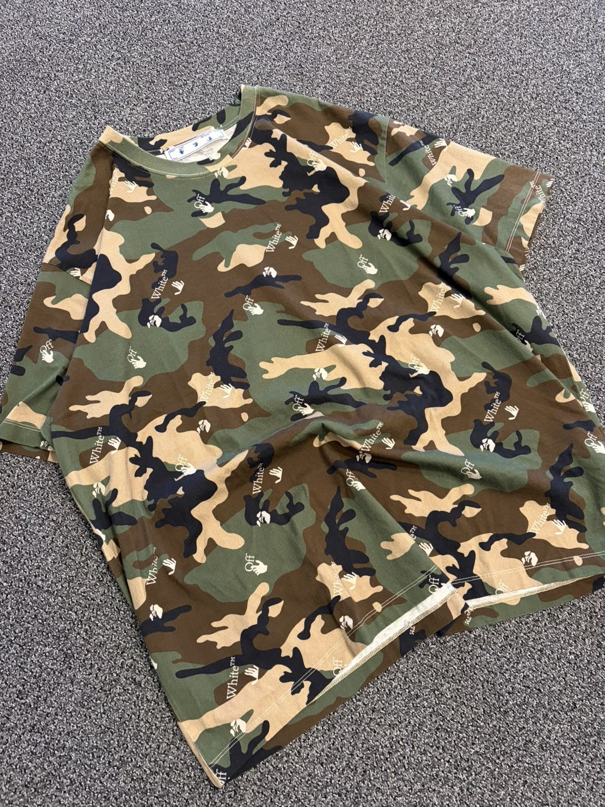 Off-White Off-White AOP Camo Tee Size US XL / EU 56 / 4 - 3 Thumbnail