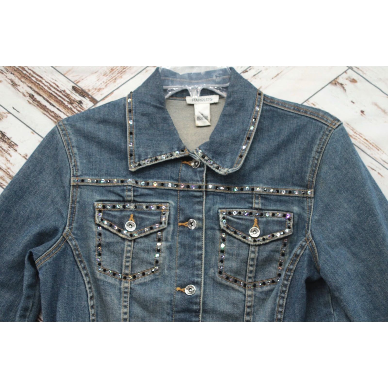 Vintage Harolds Denim Trucker Jacket Womens Medium Rhinestone Studded Cross Cropped Size M / US 6-8 / IT 42-44 - 2 Thumbnail