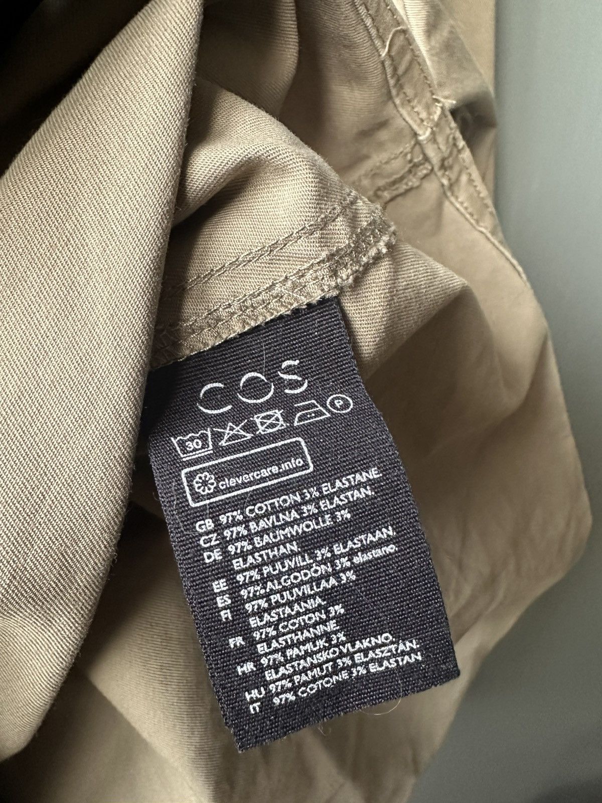 Cos COS Beige Half Zip Utility Overshirt Minimal Workwear Size US S / EU 44-46 / 1 - 5 Thumbnail