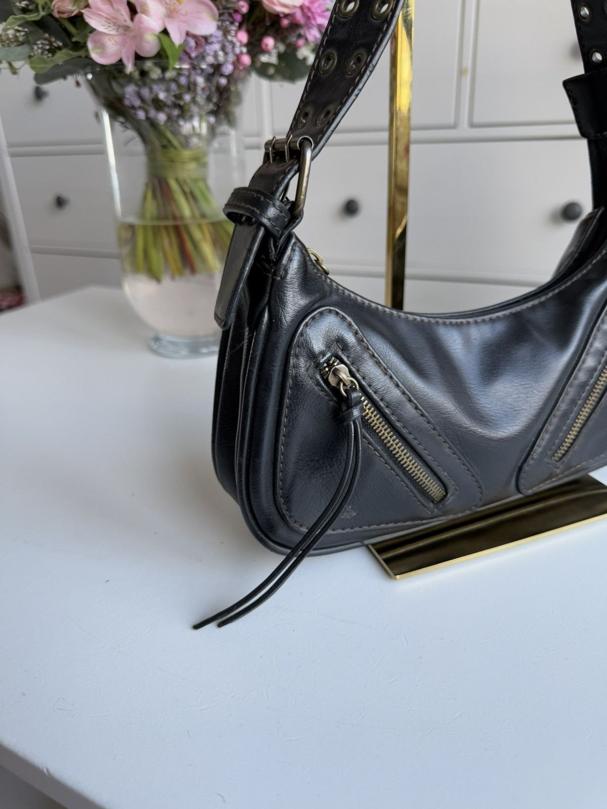 Japanese Brand VIntage y2k leather shoulder hand bag avantgarde opium retro Size ONE SIZE - 3 Thumbnail
