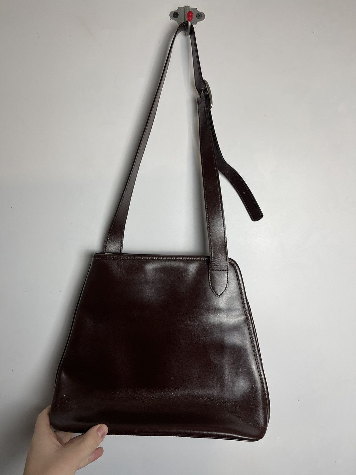 Longchamp LONGCHAMP Large Brown Leather Silver Toggle Shoulder Bag EUC Size ONE SIZE - 7 Thumbnail