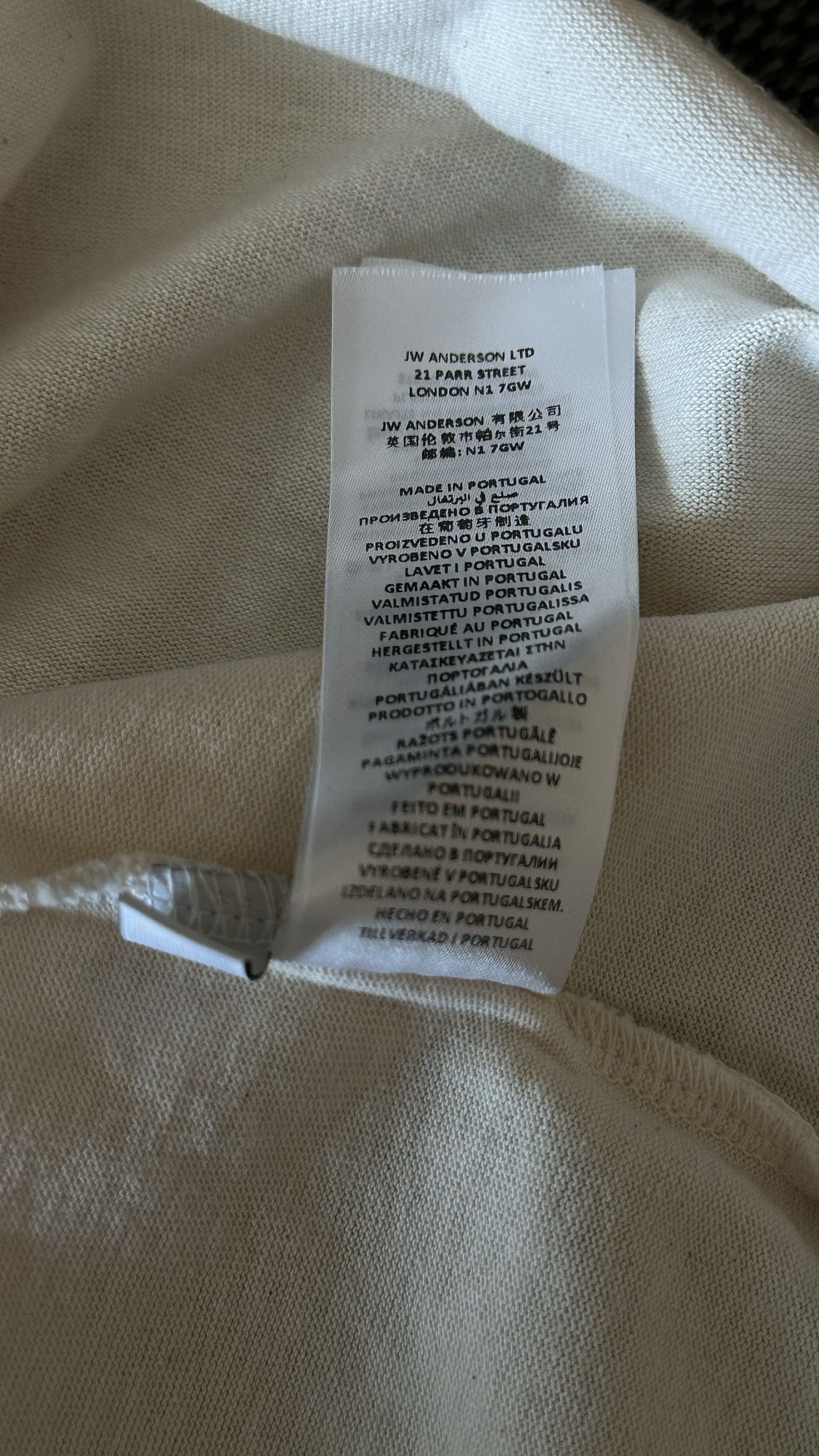 JW Anderson JW ANDERSON T-Shirt Size US M / EU 48-50 / 2 - 5 Thumbnail