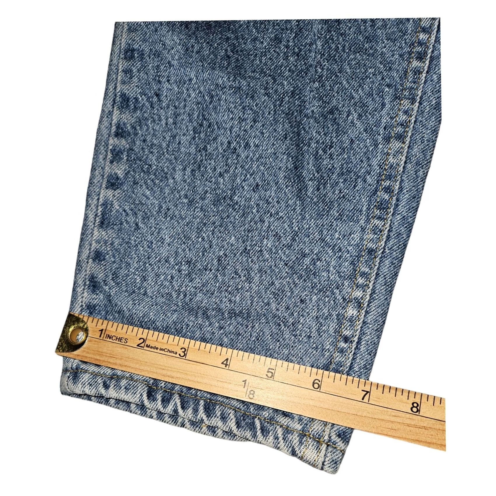 Lee VINTAGE Lee Jeans Women's 18 Plus High Rise 29in Inseam Stone Wash Beige 90s Grunge Y2K Logo Zipper Button Complete 5-Pocket Denim Distressed Stretch? Size 40" / US 18 - 7 Thumbnail