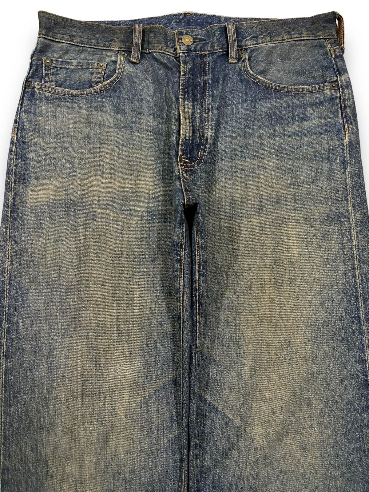 GU × Undercover Vintage Japanese Brand GU Dark Mud Wash Loose Ripped Jeans Size US 33 - 3 Thumbnail