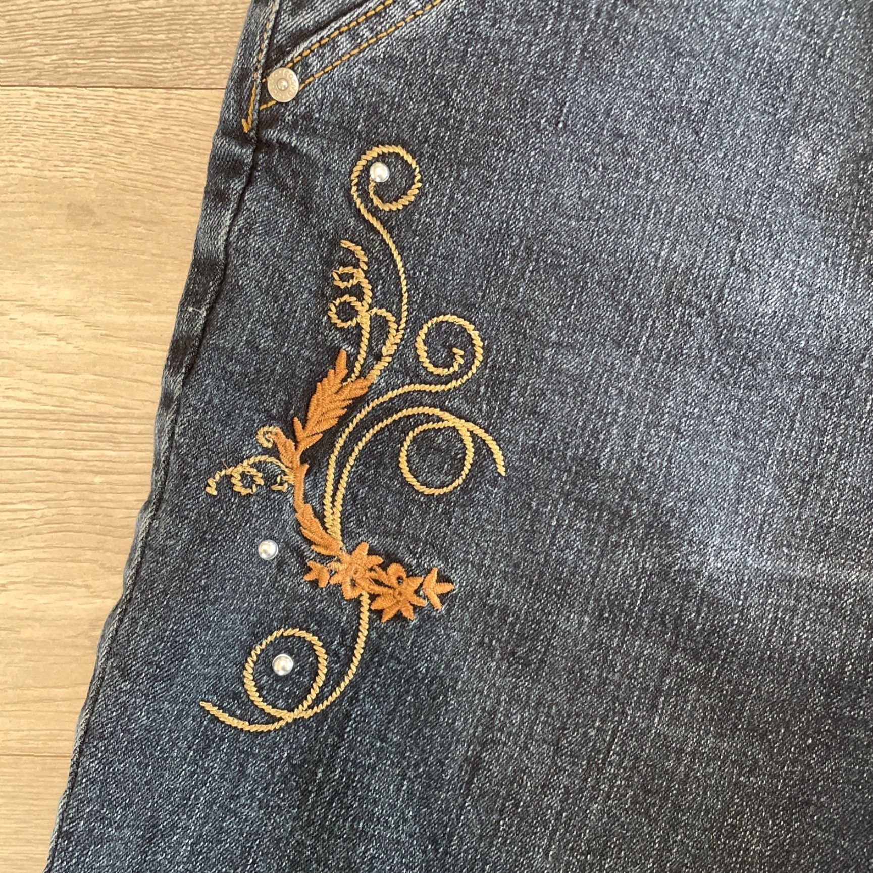 Denime VINTAGE Cosmopolitan Jeanswear Women's Bootcut Jeans Size 16 Blue Denim Embroidered High Rise Size 38" / US 16 / IT 52 - 3 Thumbnail