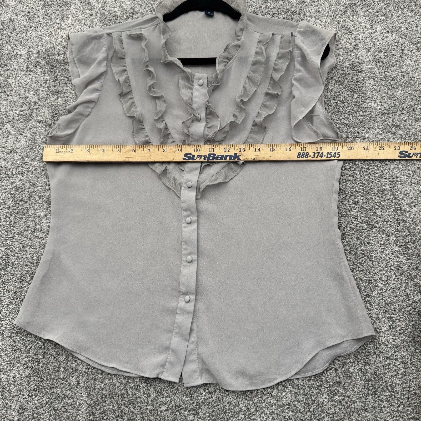 Banana Republic Banana Republic Blouse Womens PL Petite Ruffle Office Chic Size L / US 10 / IT 46 - 3 Thumbnail