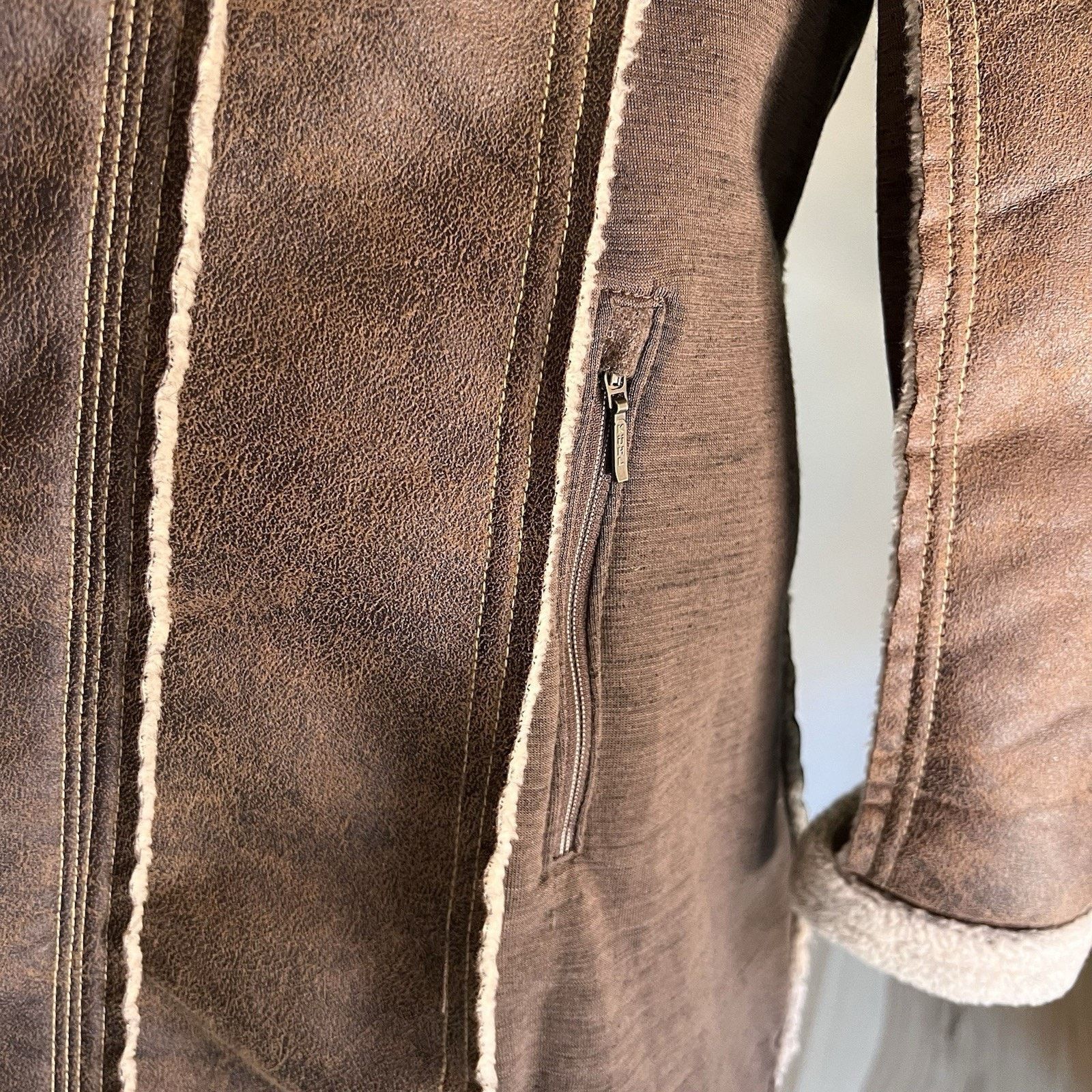 Kuhl NWOT Kuhl XL Women's Dani Sherpa Brown Wool Faux Leather Size XL / US 12-14 / IT 48-50 - 9 Thumbnail