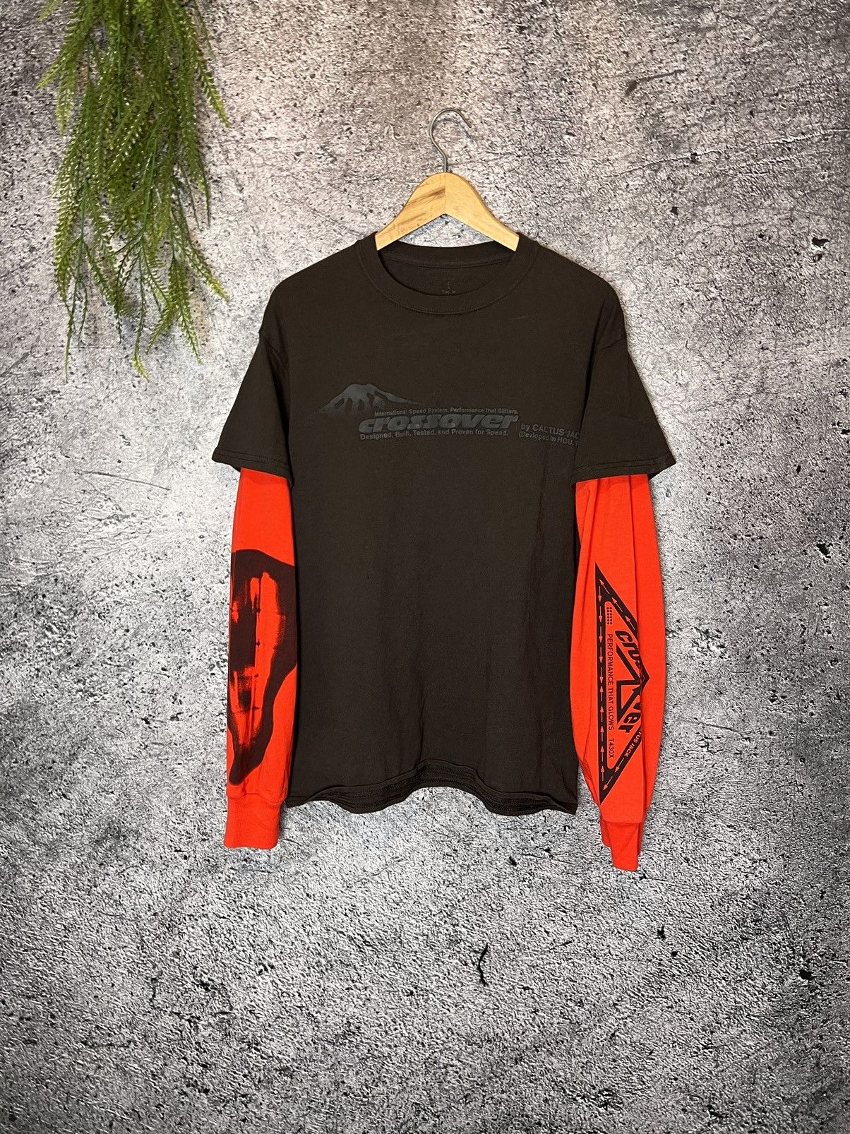 Travis Scott Travis Scott Cactus Jack Crossover Long Sleeve T-Shirt M Size US M / EU 48-50 / 2 - 1 Thumbnail