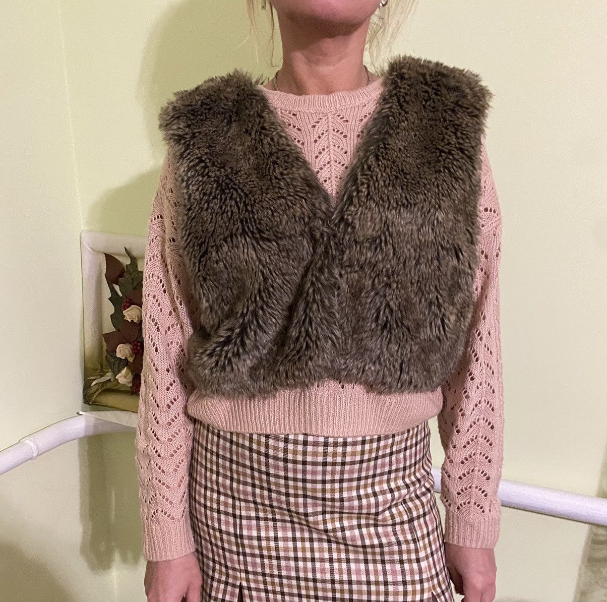 Hysteric Glamour × If Six Was Nine 💥HYPE Varsity Mohair Fuzzy Fluffy Faux Fur Cropped vest OG Size ONE SIZE - 3 Thumbnail