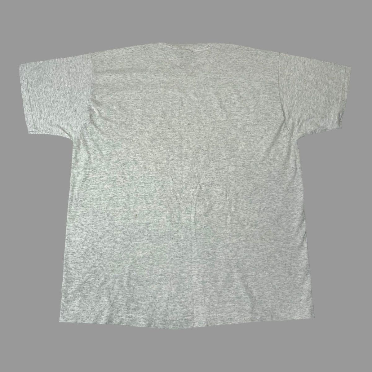 Vintage Vintage 90s republique de Guinea t shirt Size US XL / EU 56 / 4 - 3 Thumbnail