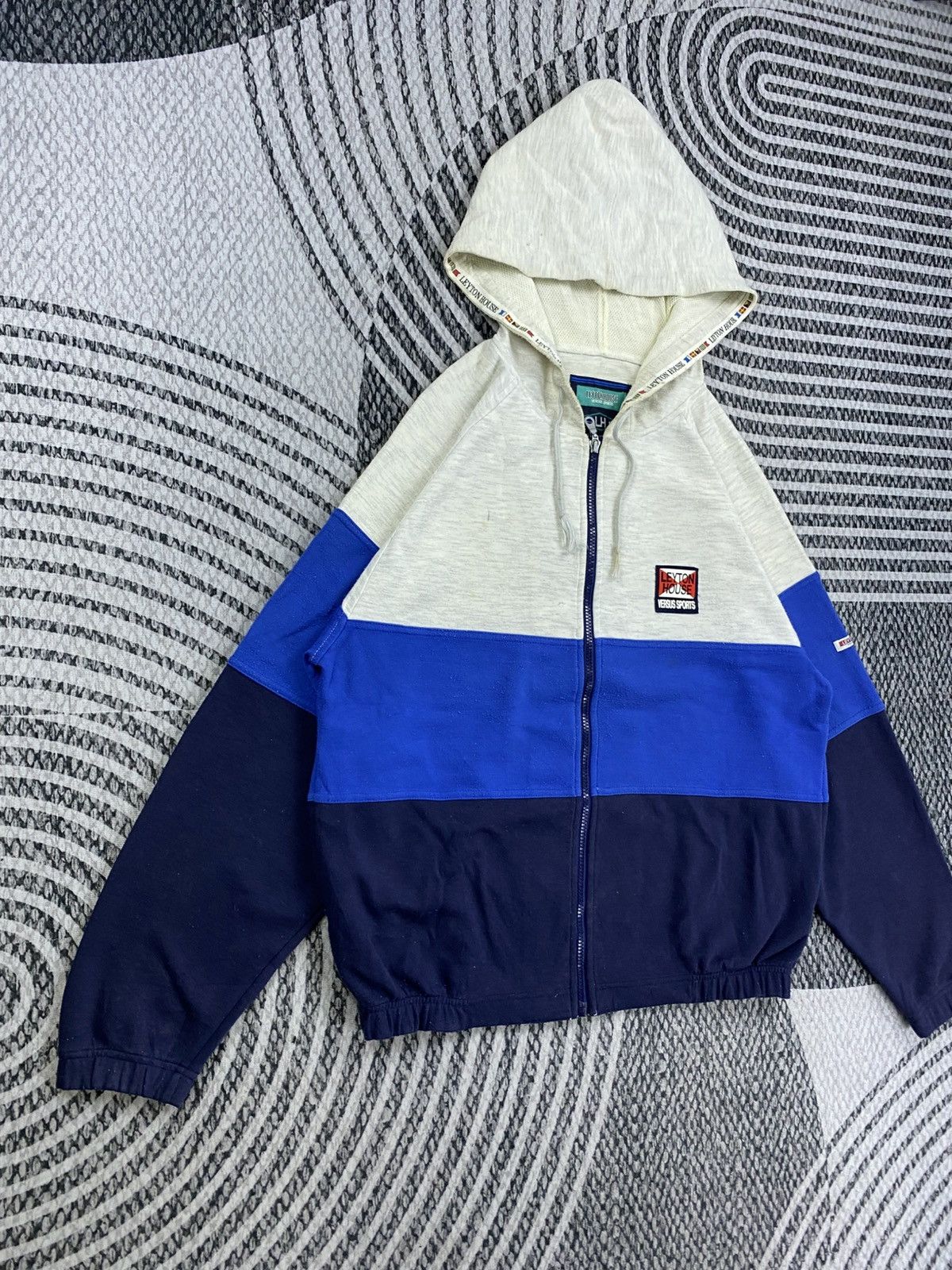 Japanese Brand Vintage Leyton House Sports Zipper Sweatshirt Hoodie Size US M / EU 48-50 / 2 - 5 Thumbnail
