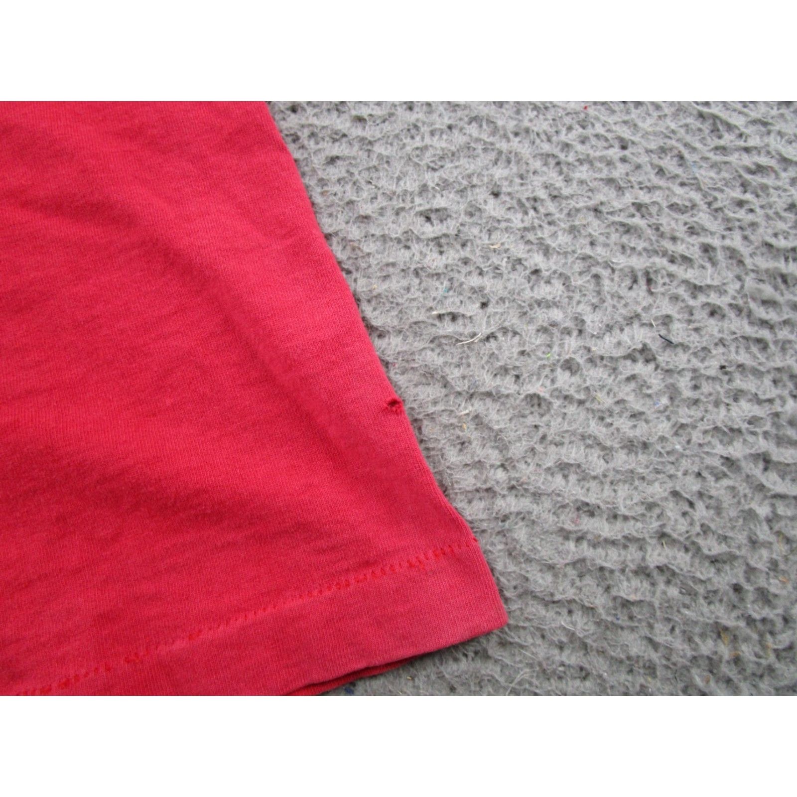 Vintage Vintage 90s Exotic Fish Single Stitch Sleeveless Tank Top Shirt Mens Ocean READ L Red Size US L / EU 52-54 / 3 - 4 Thumbnail