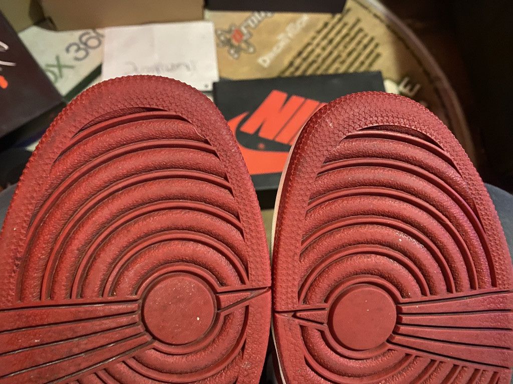 Jordan Brand × Nike 'Chicago' Jordan 1 Nike 2015. Size 11.5. Good condition Size US 11.5 / EU 44-45 - 7 Thumbnail