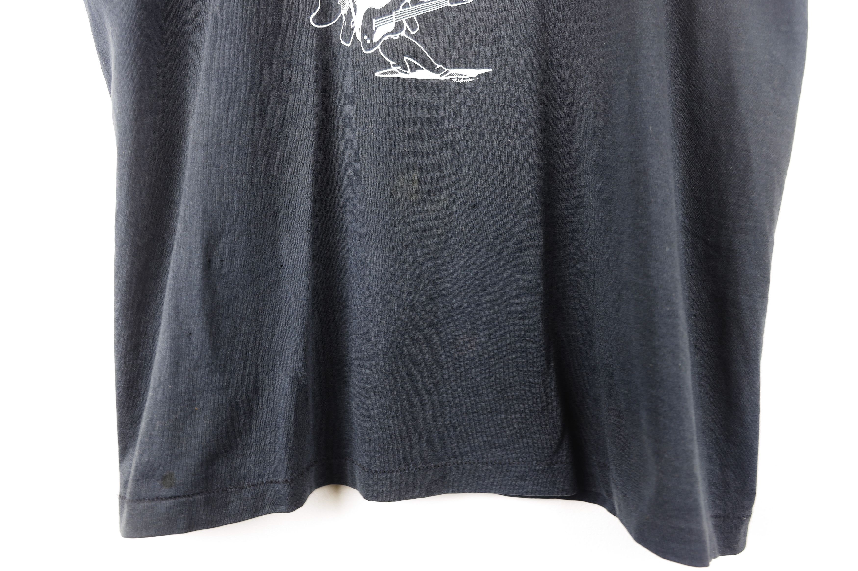Vintage Vintage Screen Stars Z Rock Shark Graphic Crew Tee T-shirt Size US L / EU 52-54 / 3 - 3 Thumbnail