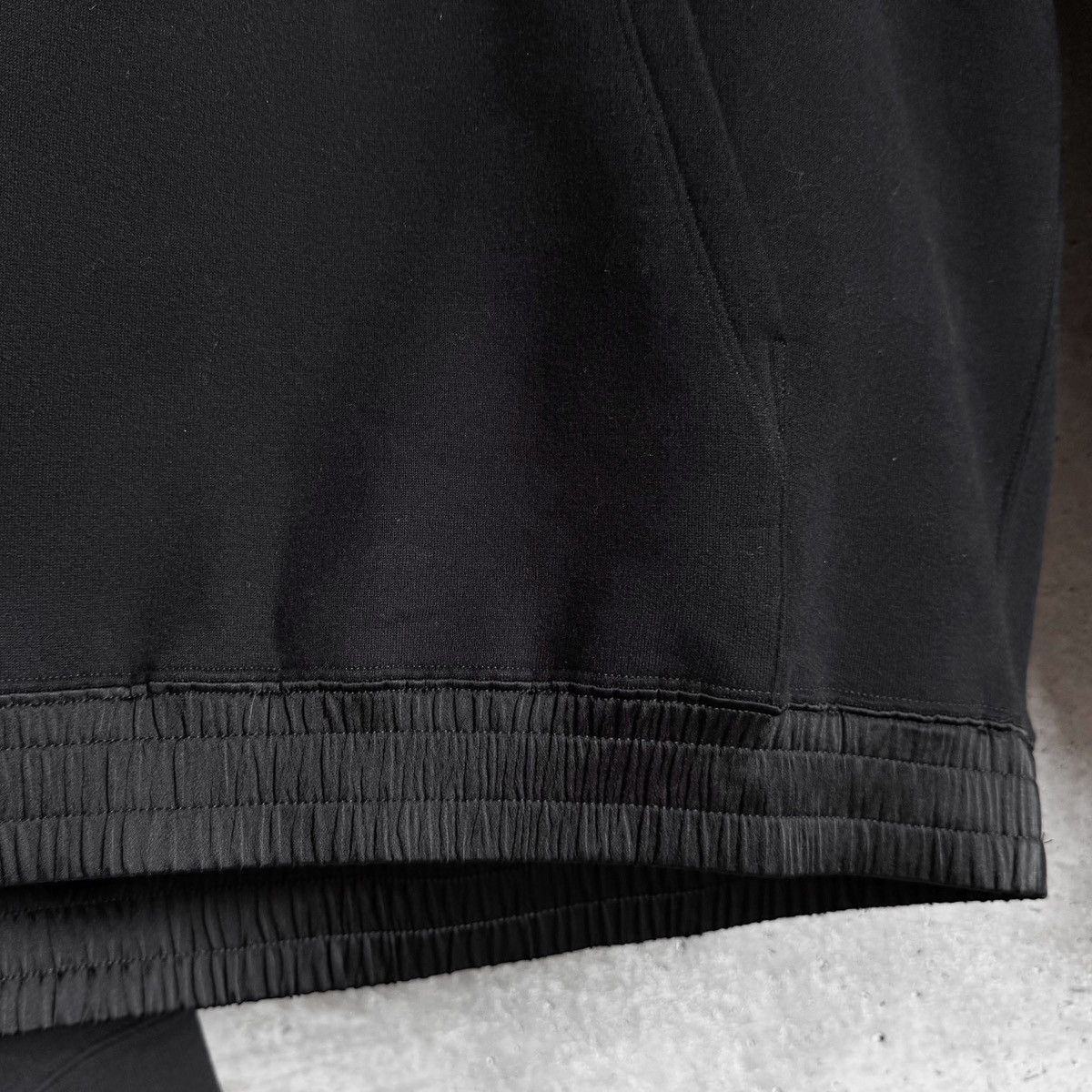 Saint Laurent Paris Saint Laurent Paris Tonal Signature Spell Out Logo Hoodie Size US XL / EU 56 / 4 - 4 Thumbnail