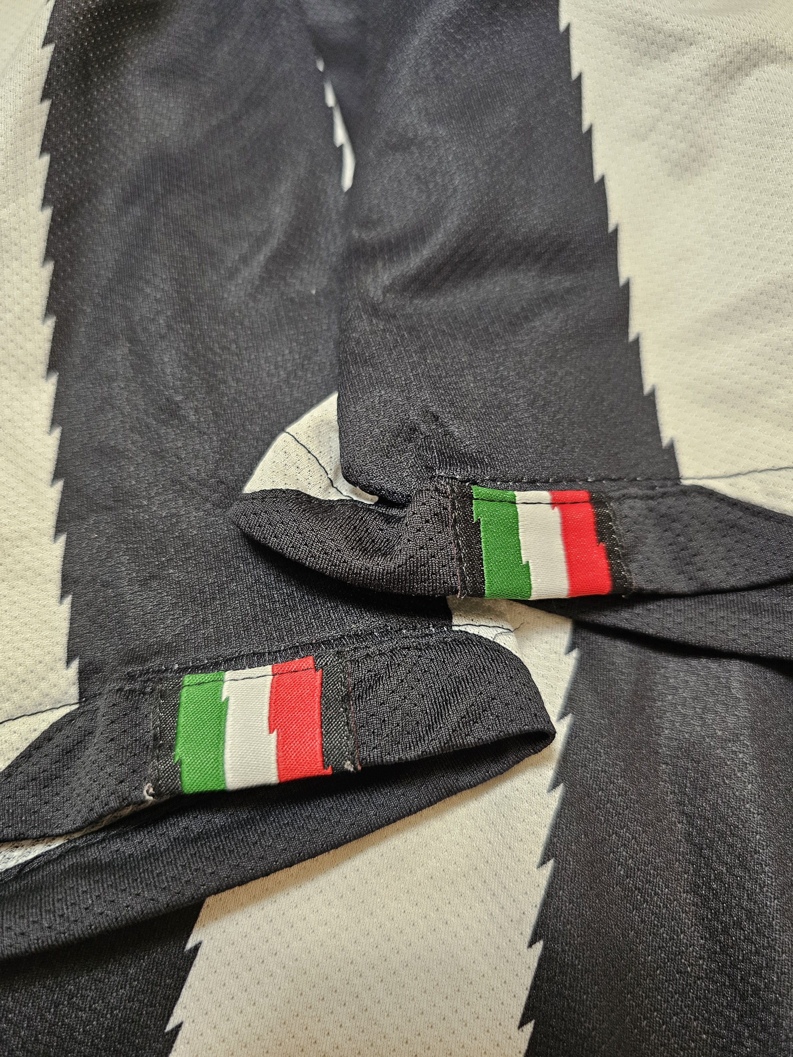 All Sport × Nike × Vintage JUVENTUS 2010 2011 HOME FOOTBALL SHIRT JUVE SOCCER JERSEY Size US L / EU 52-54 / 3 - 6 Thumbnail