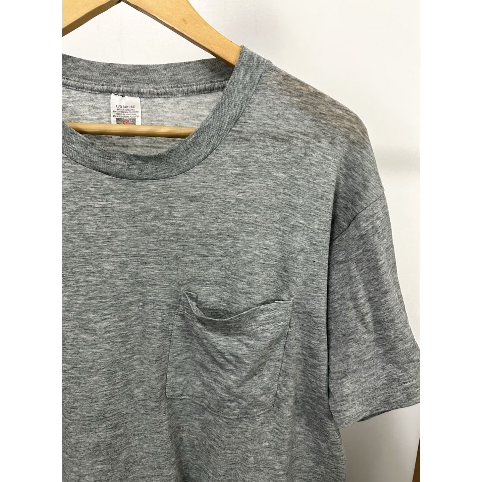 Fruit Of The Loom VTG Fruit Of The Loom T-Shirt Gray L Short Sleeve Burnout WIP Worn Paper Thin Selvedge Pocket Mens Size US L / EU 52-54 / 3 - 3 Thumbnail