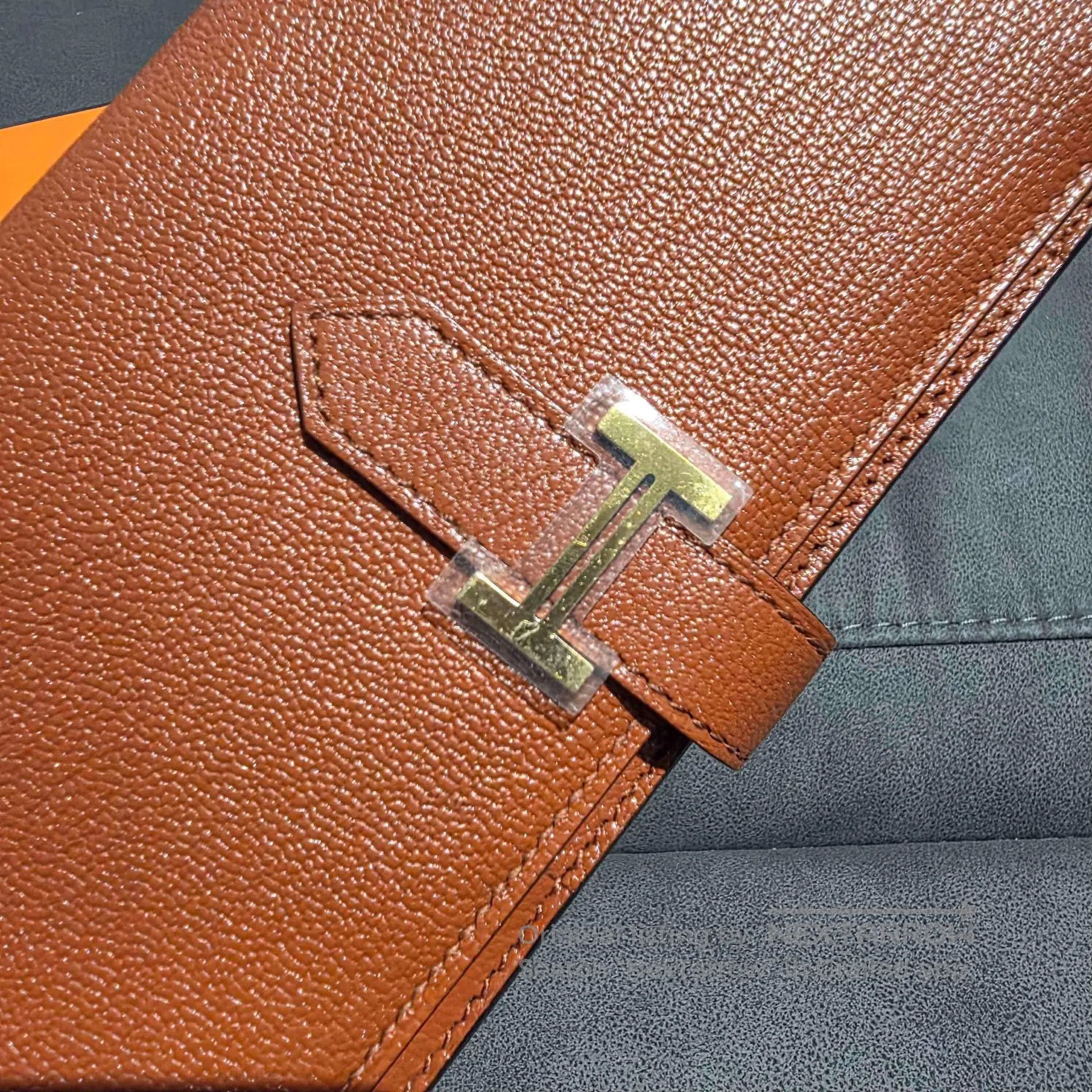 Hermes Hermes BearnGold buckle leather wallet Size ONE SIZE - 2 Thumbnail