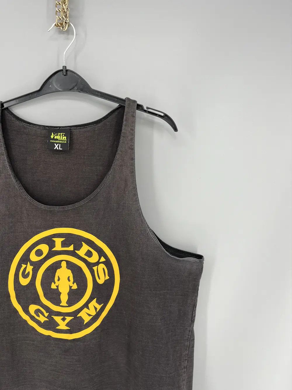 Sports Specialties Vintage 90s Gold’s Gym Red Tank Top Workout Promo Size US M / EU 48-50 / 2 - 5 Thumbnail