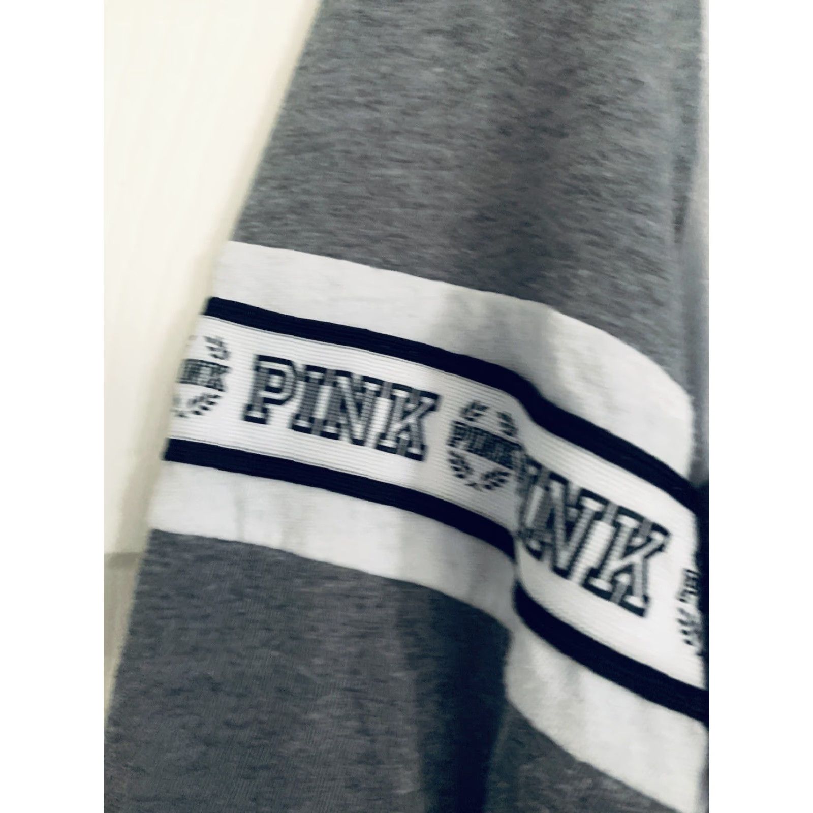 Victoria's Secret Victoria’s Secret PINK Shirt Colorblock 3/4 Sleeve XS Gray Blue Bling Womens XS Size XS / US 0-2 / IT 36-38 - 5 Thumbnail