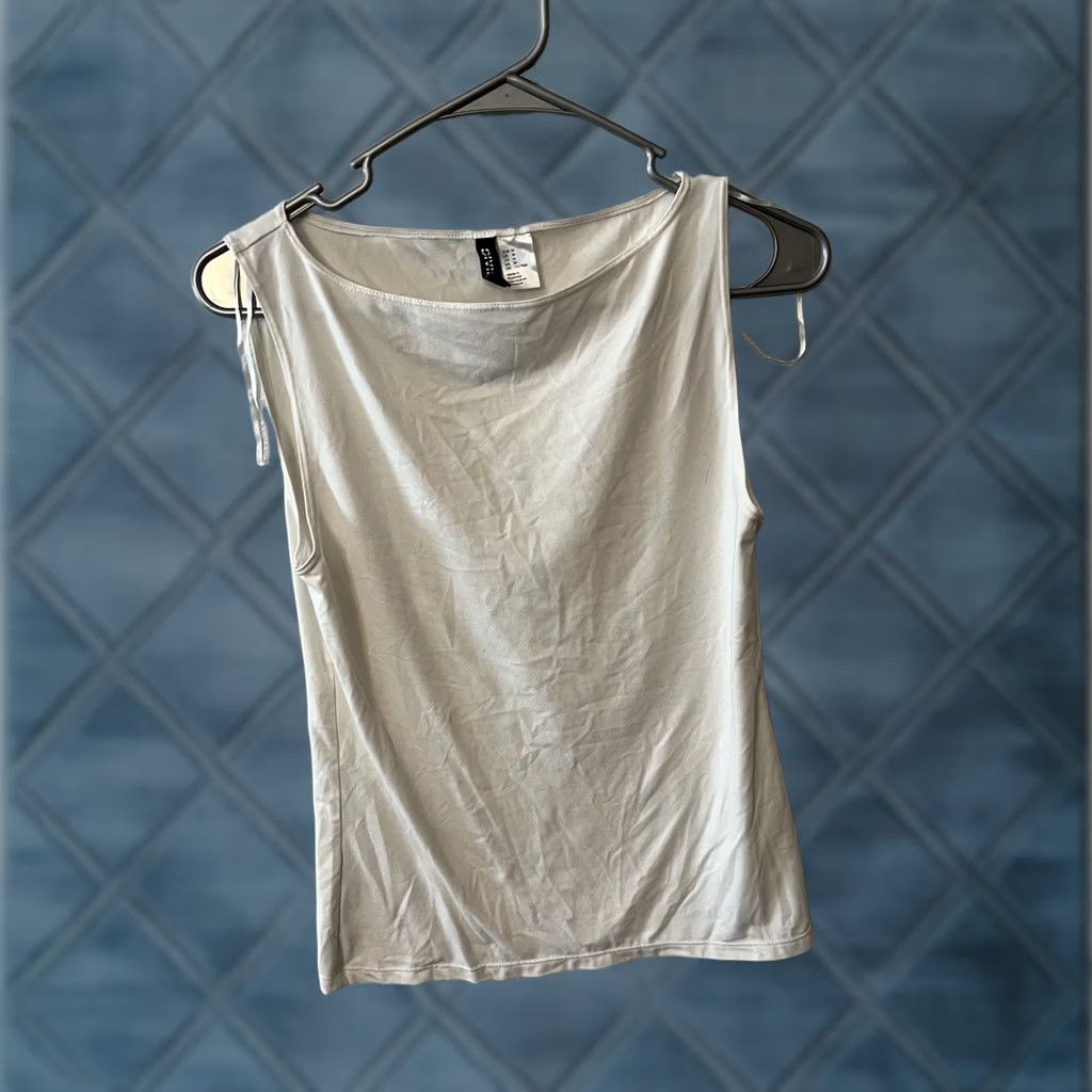 H&M H&M Divided Tank Shirt Women White Sleeveless Solid Size M Size M / US 6-8 / IT 42-44 - 1 Thumbnail