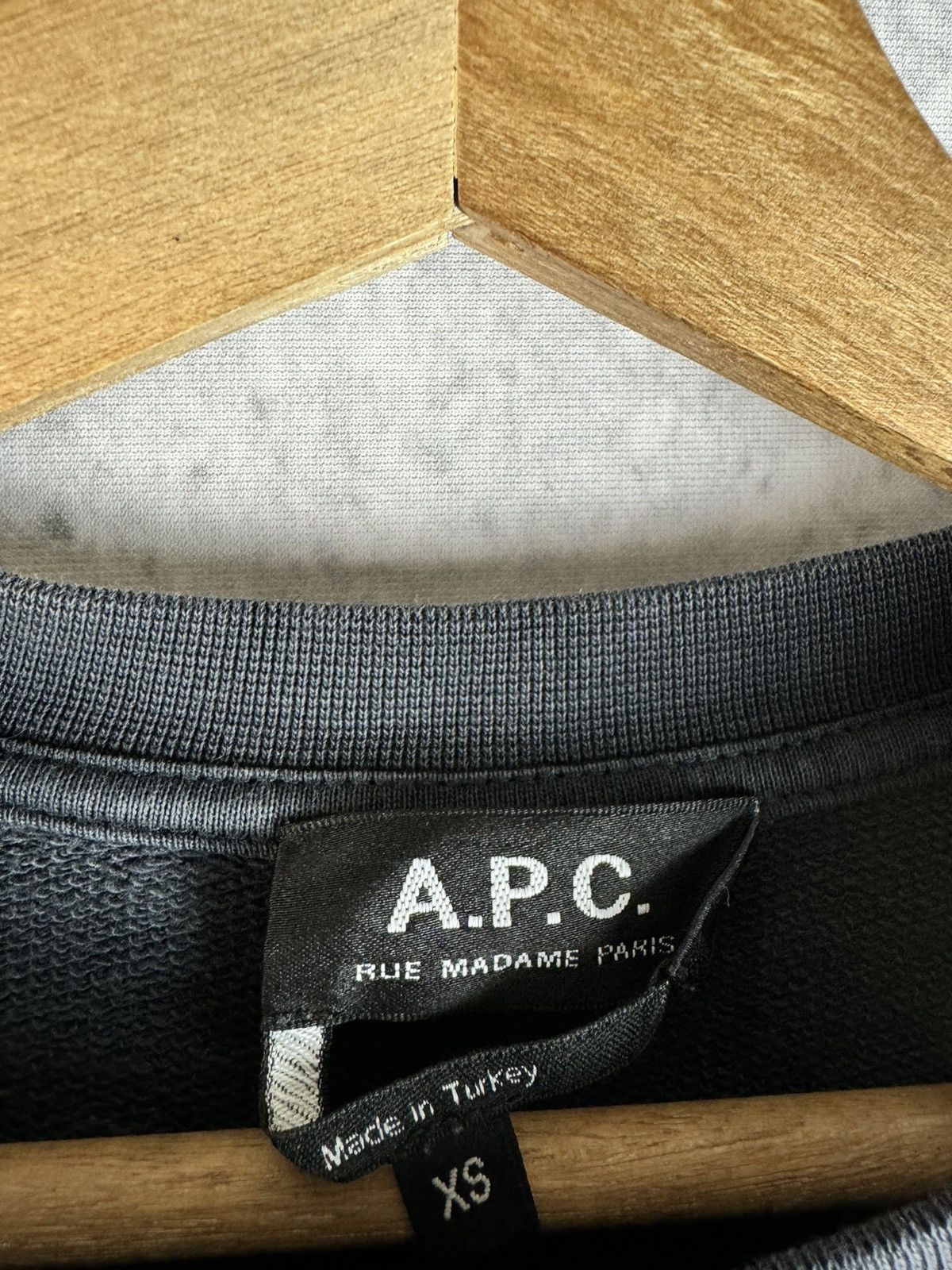 A.P.C. APC Big Logo navy blue men’s sweatshirt Size US XS / EU 42 / 0 - 3 Thumbnail