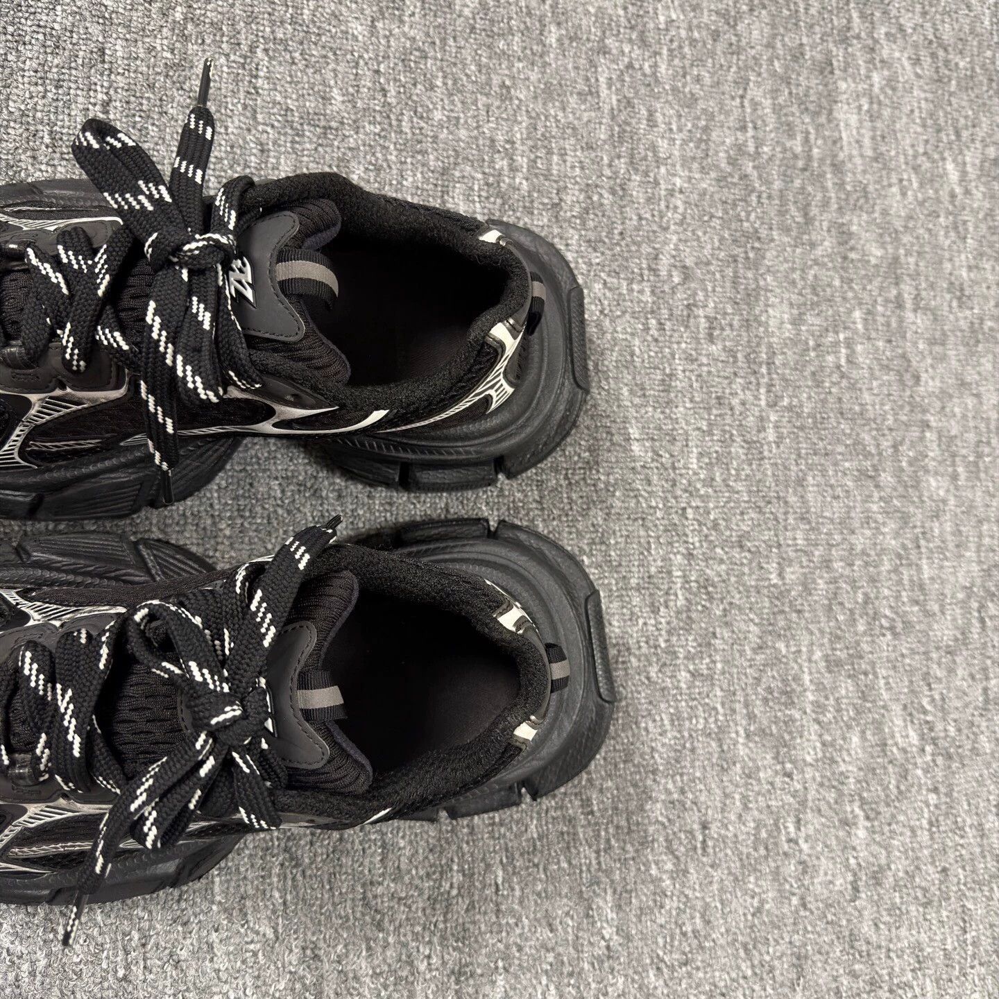 Balenciaga Balenciaga 3XL Black Silver Casual Shoes Size 39 MINT Size US 9 / IT 39 - 6 Thumbnail