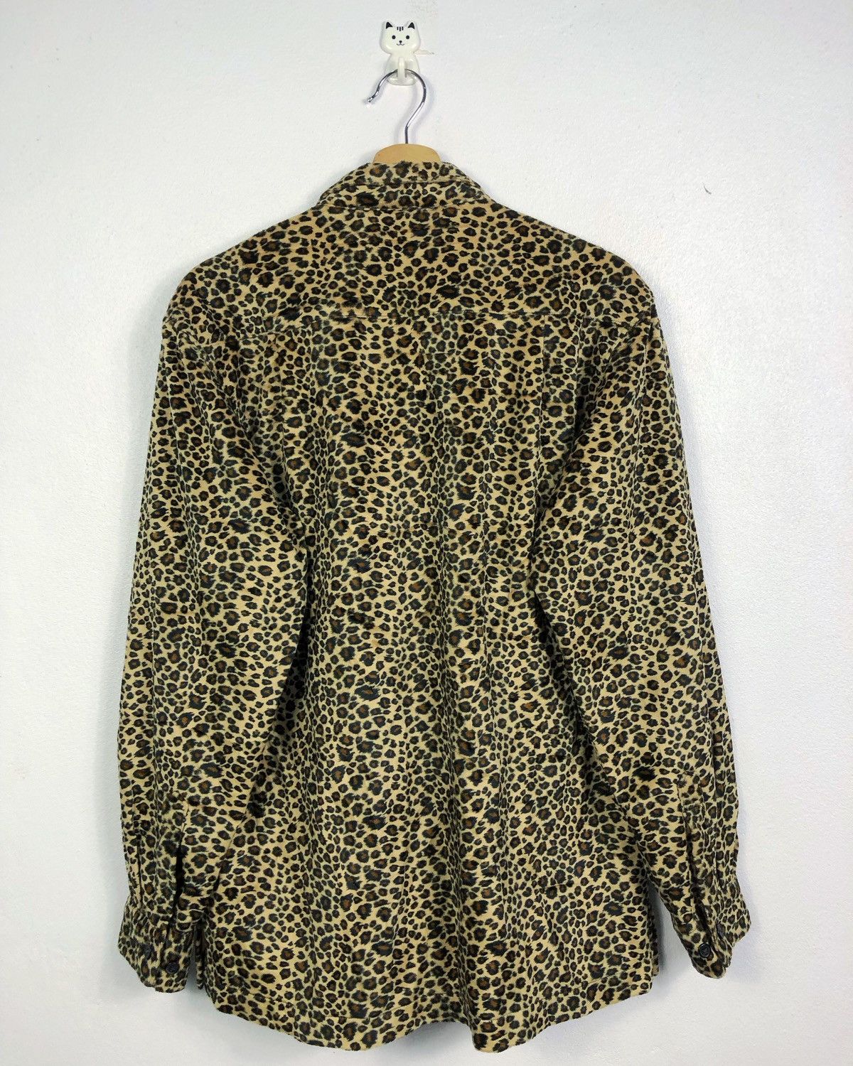 Vintage Rare 1278 N/G/T Japan Leopard Pattern Button Ups Shirt Size US L / EU 52-54 / 3 - 7 Thumbnail