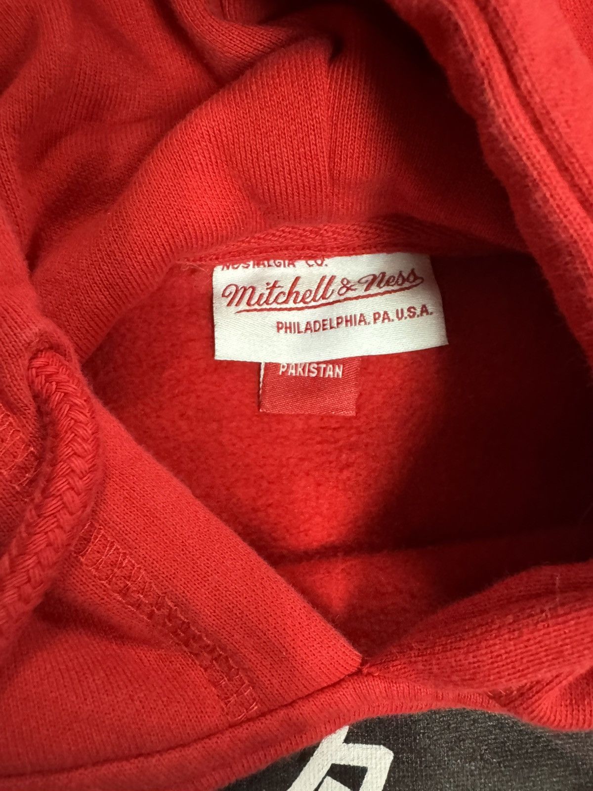 Mitchell & Ness NWT Mitchell & Ness Toronto Raptors - Red Hoodie - Men's M Size US M / EU 48-50 / 2 - 2 Thumbnail
