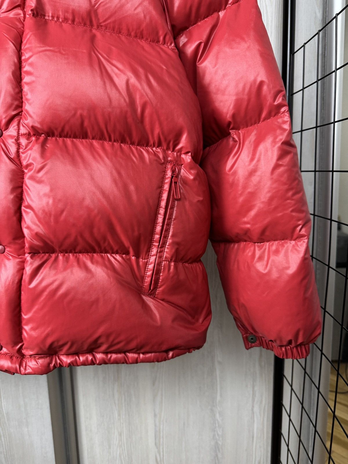 Moncler VTG Moncler Grenoble Red Puffer Down Jacket Rare 90s Snap Size US M / EU 48-50 / 2 - 5 Thumbnail