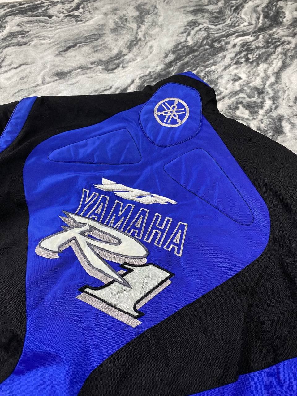 Yamaha Yamaha R1 Moto Racing Transformer Jacket-Vest Big Logo Men Size US S / EU 44-46 / 1 - 16 Thumbnail