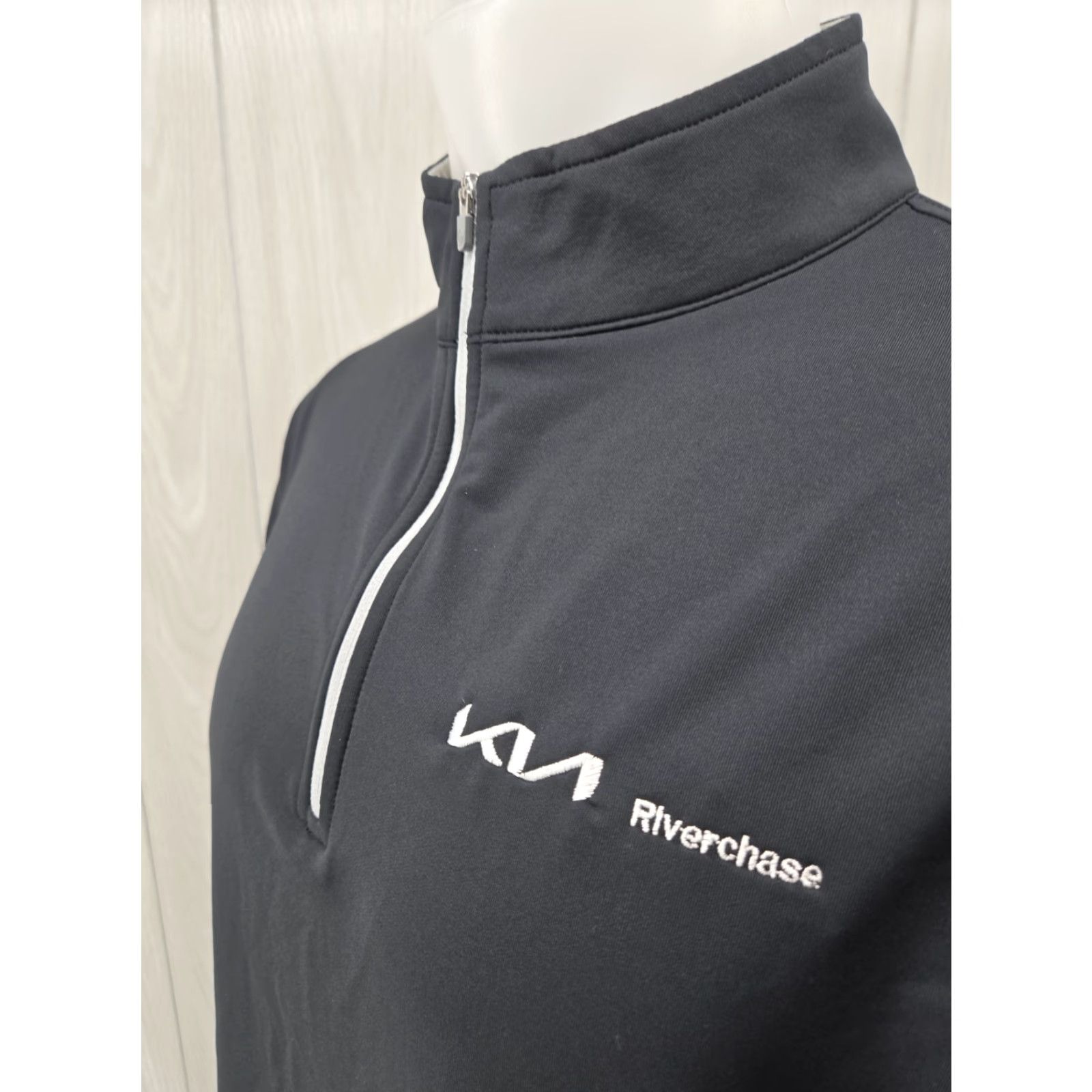 Peter Millar Peter Millar Mens L Polyester 1/4 Zip Active Pullover Black Long Sleeve Golf Running Walking Casual Pullover Reg Regular Mens Size US L / EU 52-54 / 3 - 4 Thumbnail