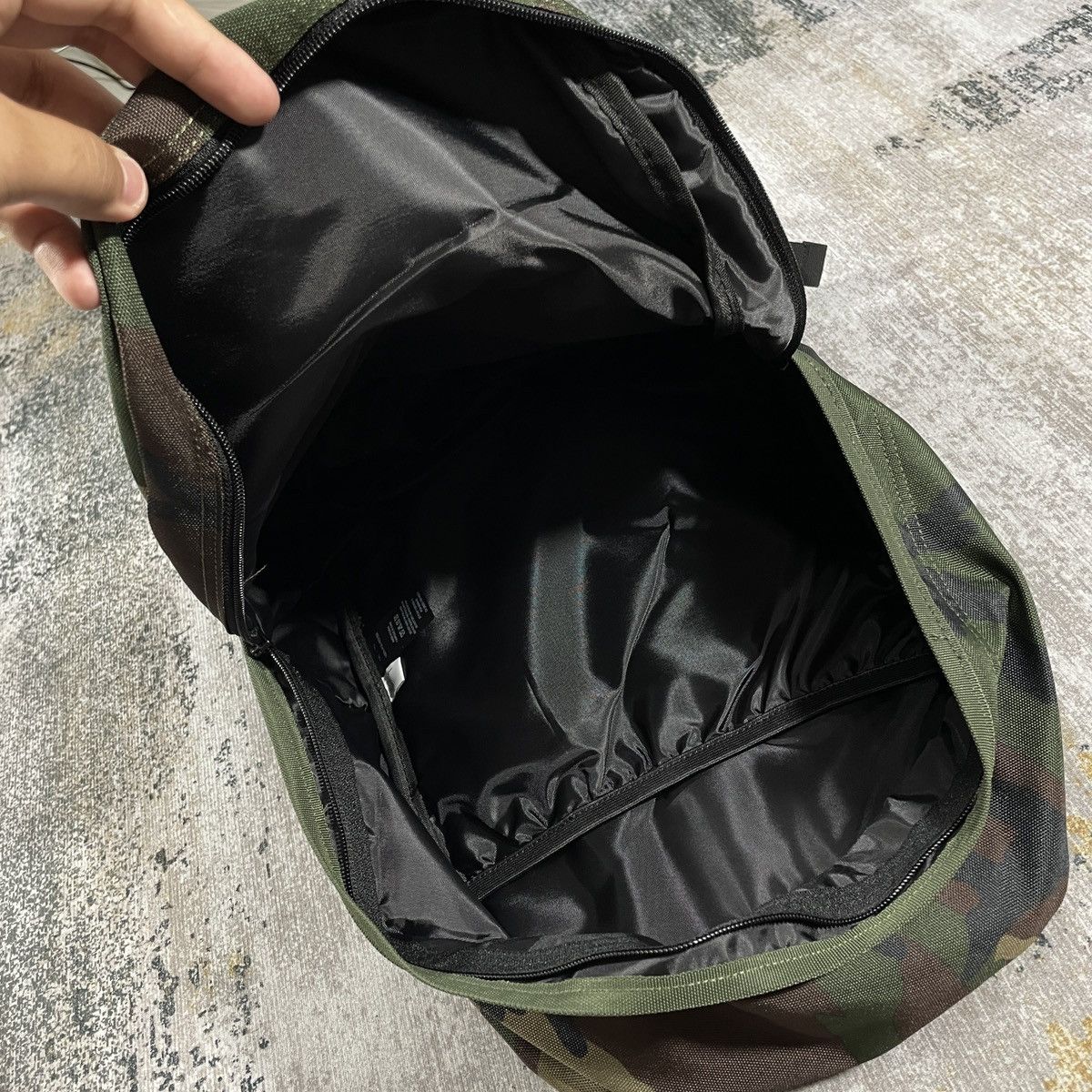 Other STUSSY BACKPACK STOCK // CAMO Size ONE SIZE - 7 Thumbnail