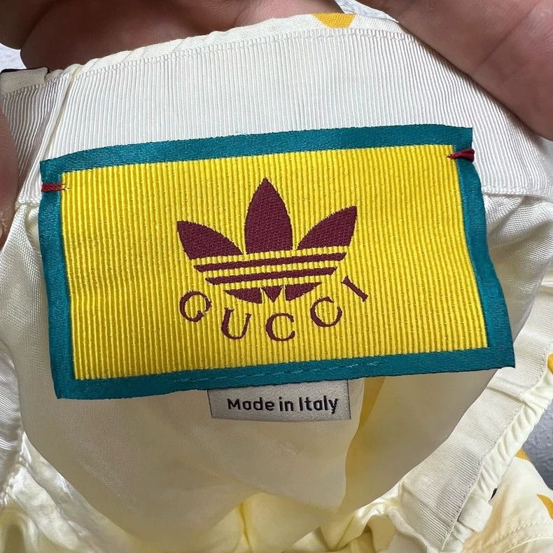 Gucci Gucci Co-branded full-printed letter logo silk shorts Size US 28 / EU 44 - 3 Thumbnail