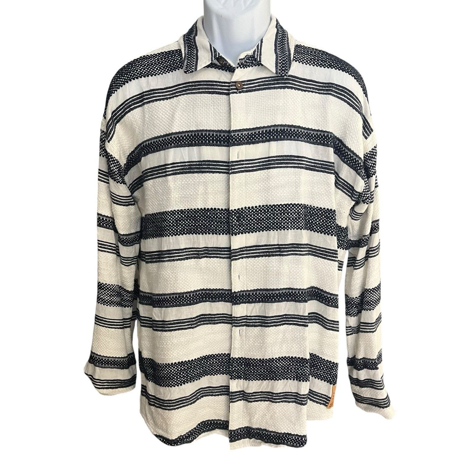 Scotch & Soda Scotch & Soda men's M Basketweave voile button up shirt Size US M / EU 48-50 / 2 - 1 Thumbnail