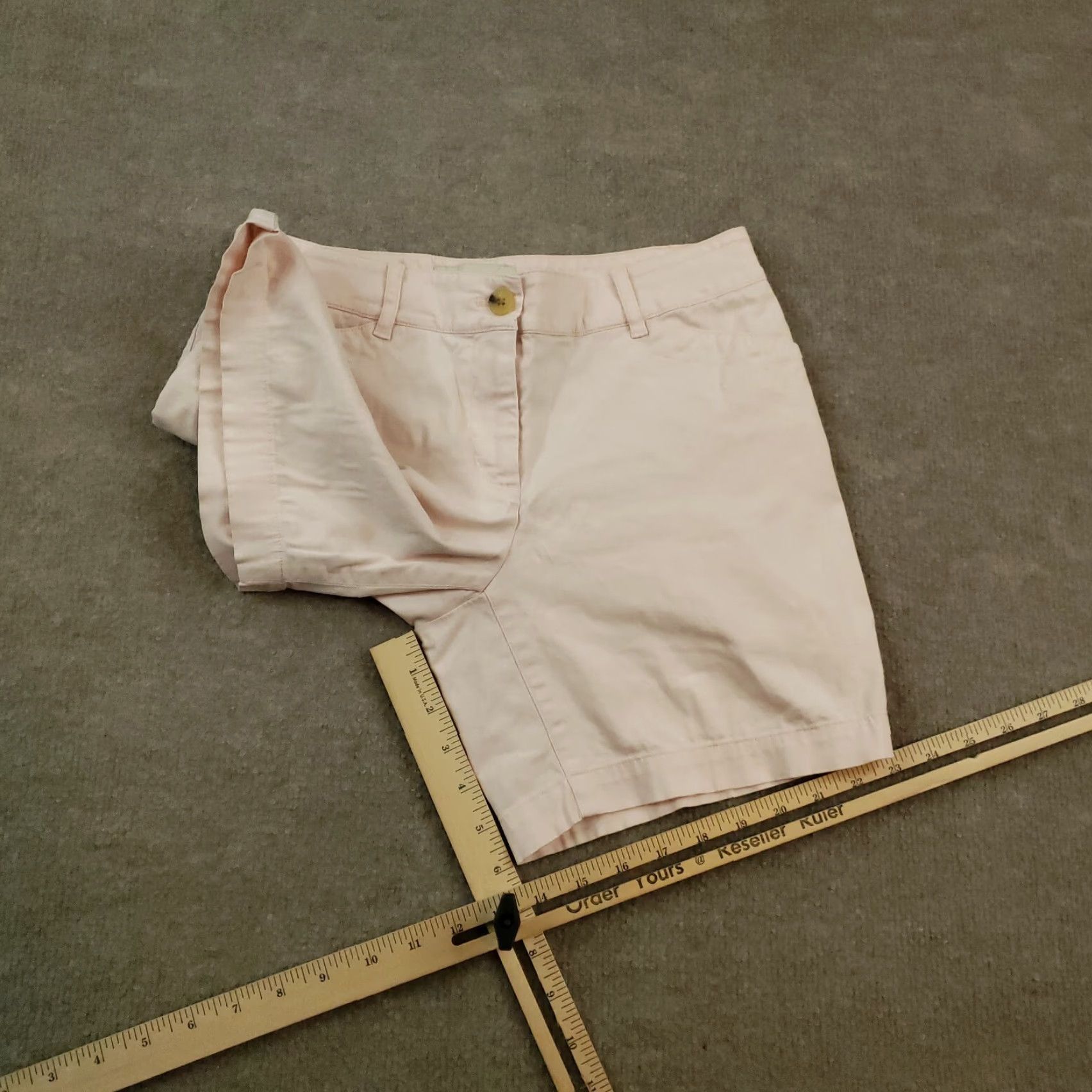 Talbots Talbots Pink Chino Shorts Womens 2P Petite Flat Front Stretch Size 28" / US 6 / IT 42 - 2 Thumbnail