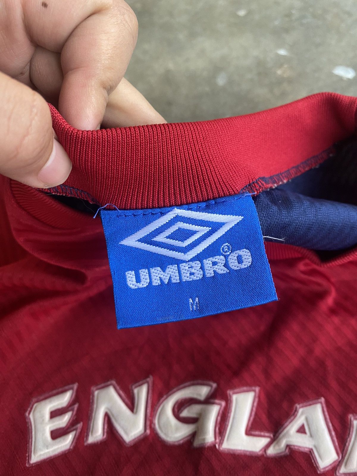 Umbro Very Rare Vintage 1994 ENGLAND Jersey Size US M / EU 48-50 / 2 - 3 Thumbnail