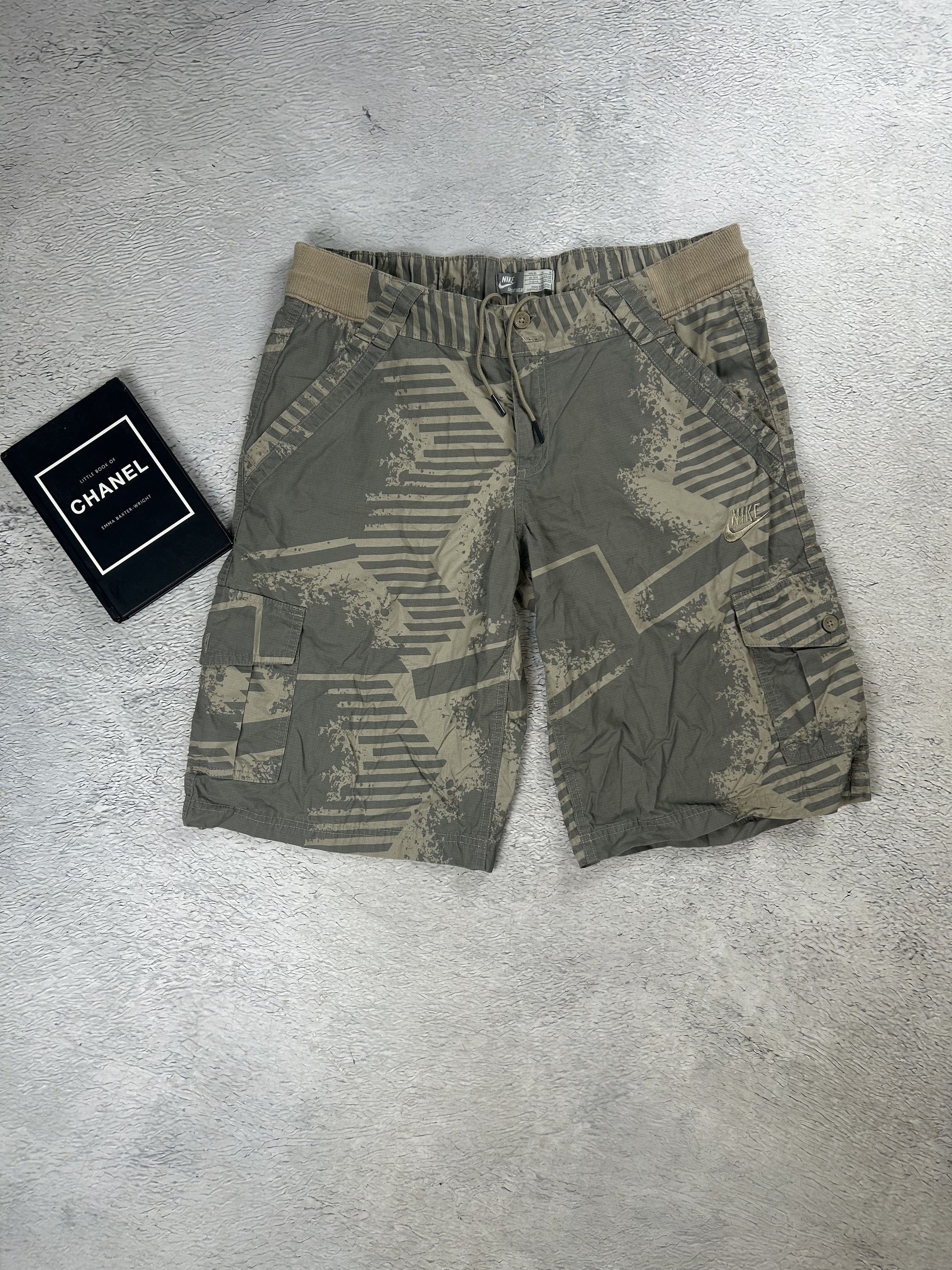 Nike × Nike ACG × Vintage Vintage Nike Cargo shorts Parachute Gold swoosh Baggy y2k Size US 32 / EU 48 - 6 Thumbnail