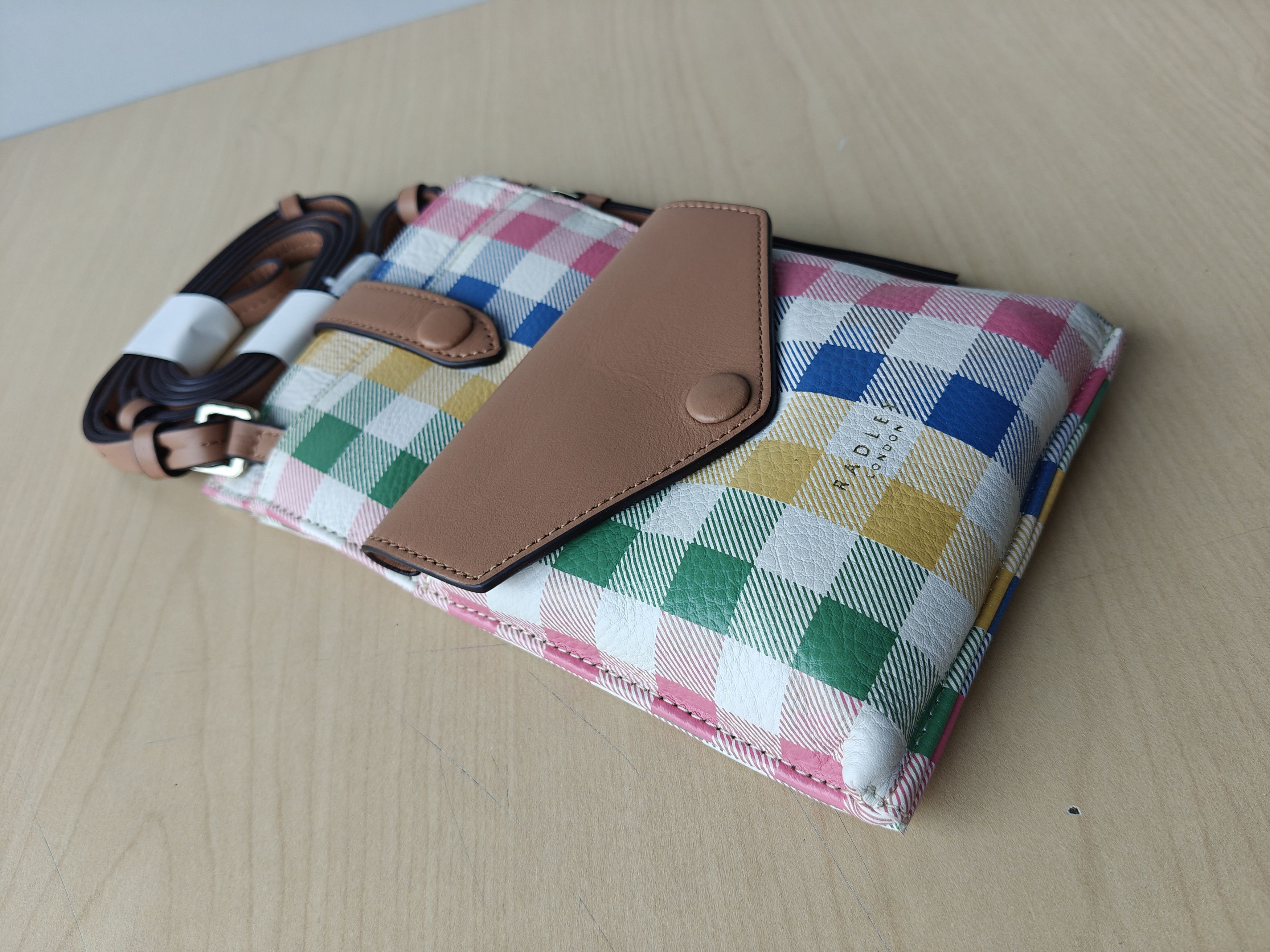 Other Radley London phone crossbody bag Free Shipping T/7008 Size ONE SIZE - 3 Thumbnail