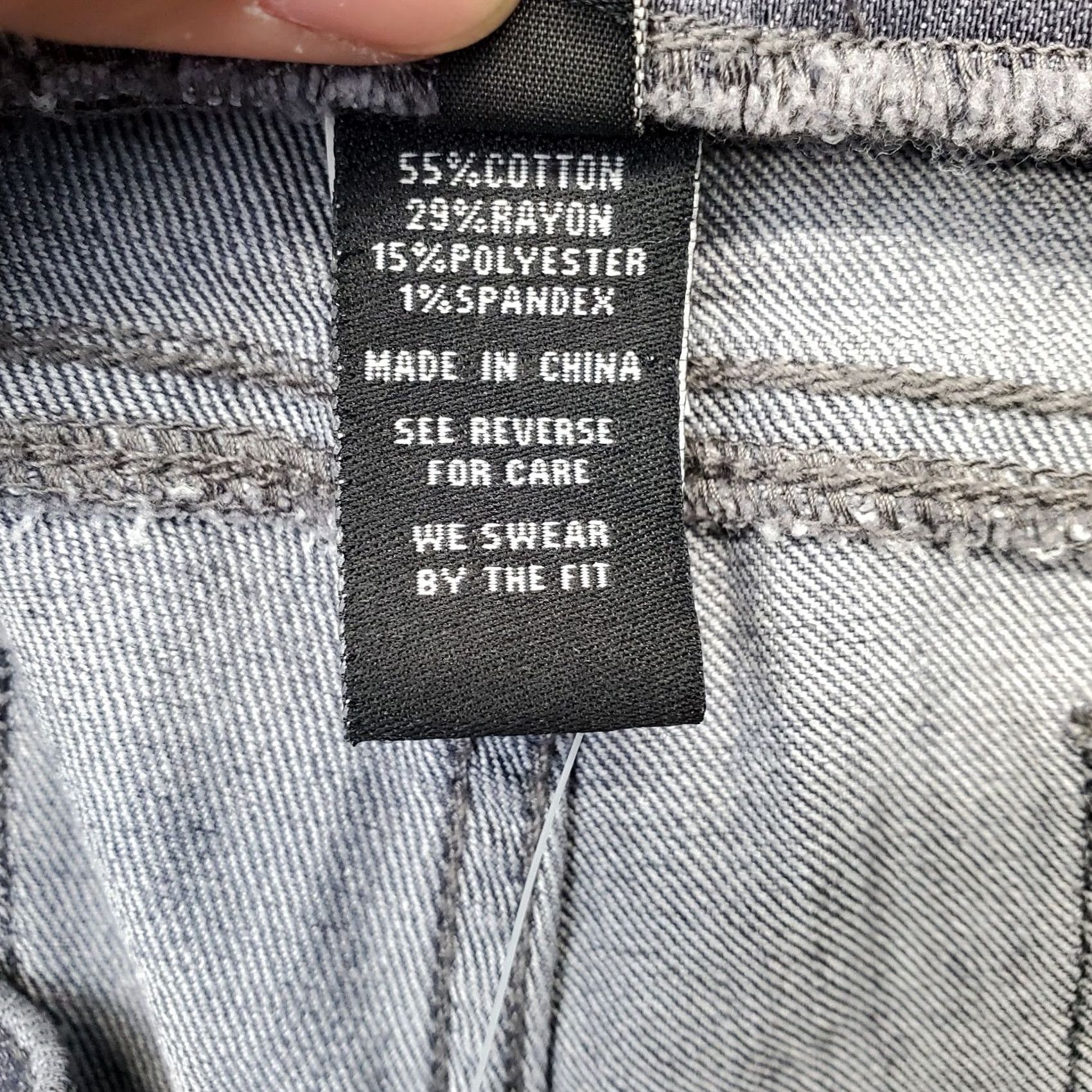 Torrid Torrid Jeans Women Size 0 Multi Denim Lean Skinny Stretch Pockets 28.5" Inseam 37.75" Outseam NWT Fall Spring Summer Winter Vintage: No Size 34" / US 12 / IT 48 - 7 Thumbnail