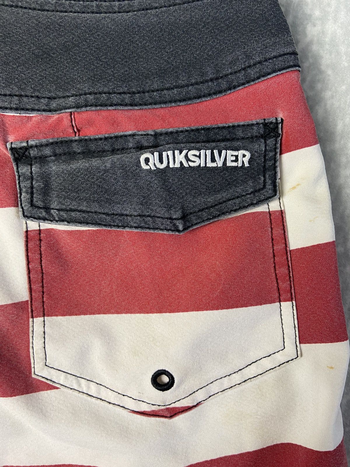 Quiksilver Retro Quiksilver Everyday Brigg Vee 20" Boardshorts Size US 29 - 5 Thumbnail