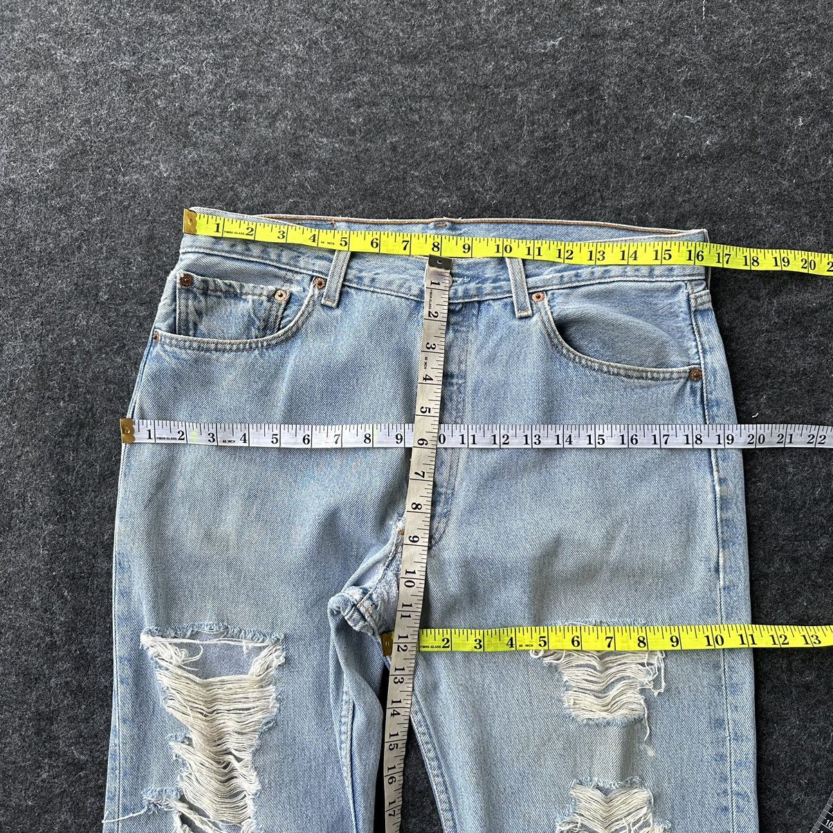 Levi's Vintage Levis 501 Distressed Denim 33x31 D682 Size US 33 - 15 Thumbnail