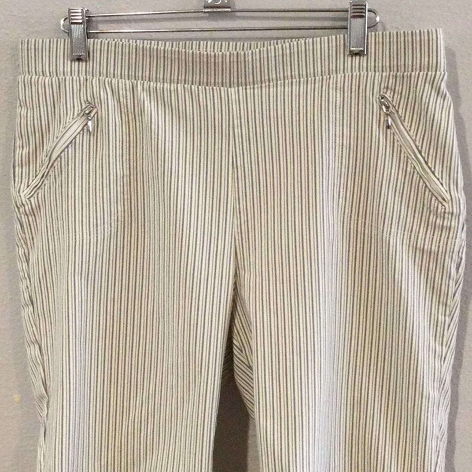 Other 89th & Madison Striped Zipper Pockets Bermuda Shorts Size L Size 32" / US 10 / IT 46 - 2 Thumbnail