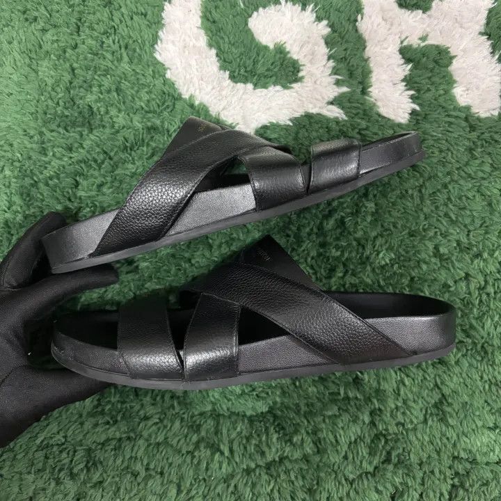 Louis Vuitton Louis Vuitton Men's Comfortable Black Slide Sandals -2508 Size US 7.5 / EU 40-41 - 6 Thumbnail