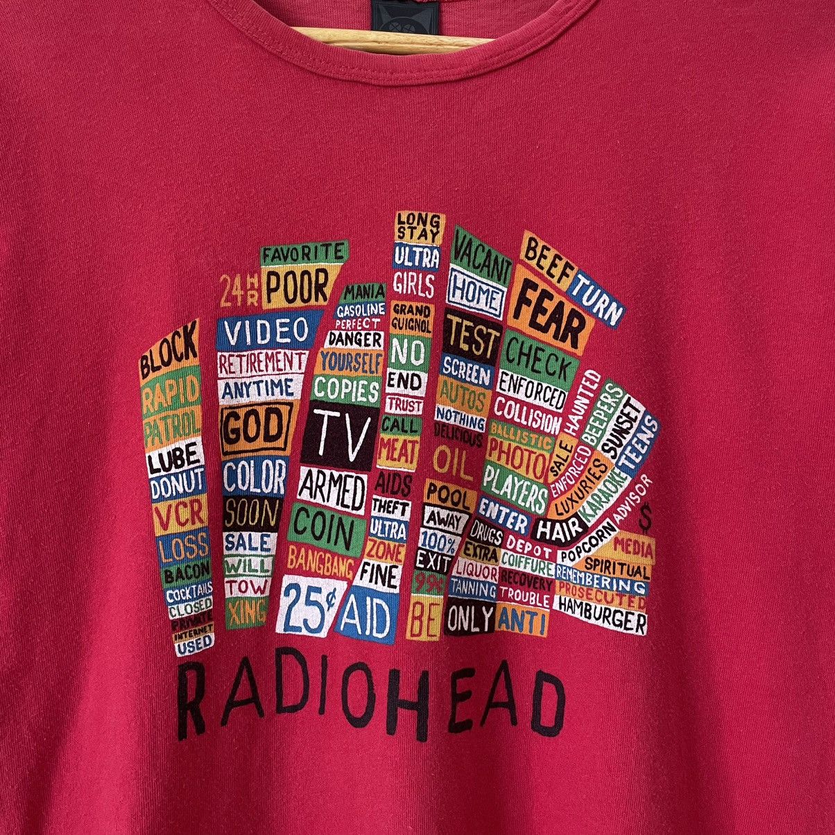 Band Tees Vintage Radiohead Hail to The Thief Tee Shirt Size US M / EU 48-50 / 2 - 2 Thumbnail