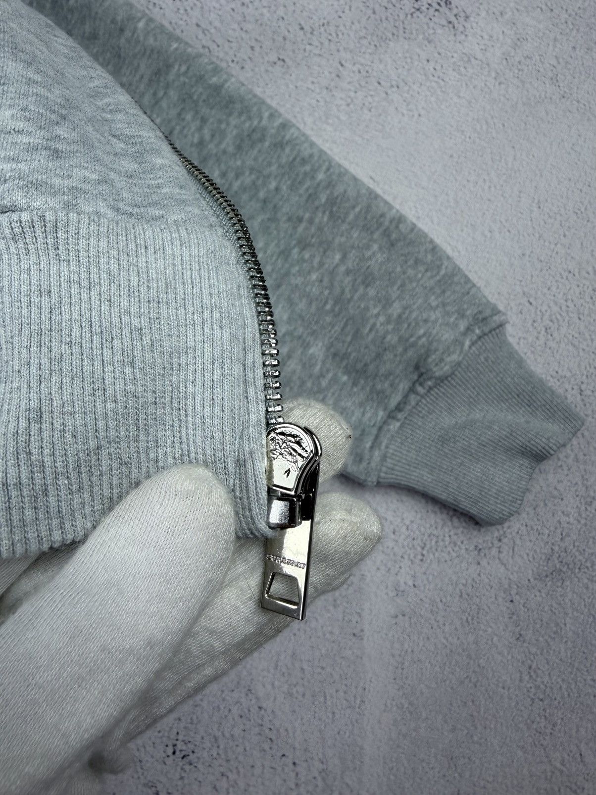 Burberry Burberry Women's Grey Zip Up Hoodie Sweatshirt Size M Size M / US 6-8 / IT 42-44 - 13 Thumbnail