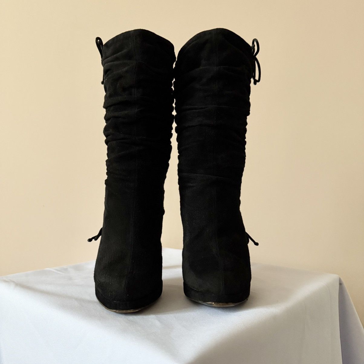 Gucci Gucci Tom Ford Era Suede Slouch Black Bows Boots Heels Size US 5 / IT 35 - 2 Thumbnail