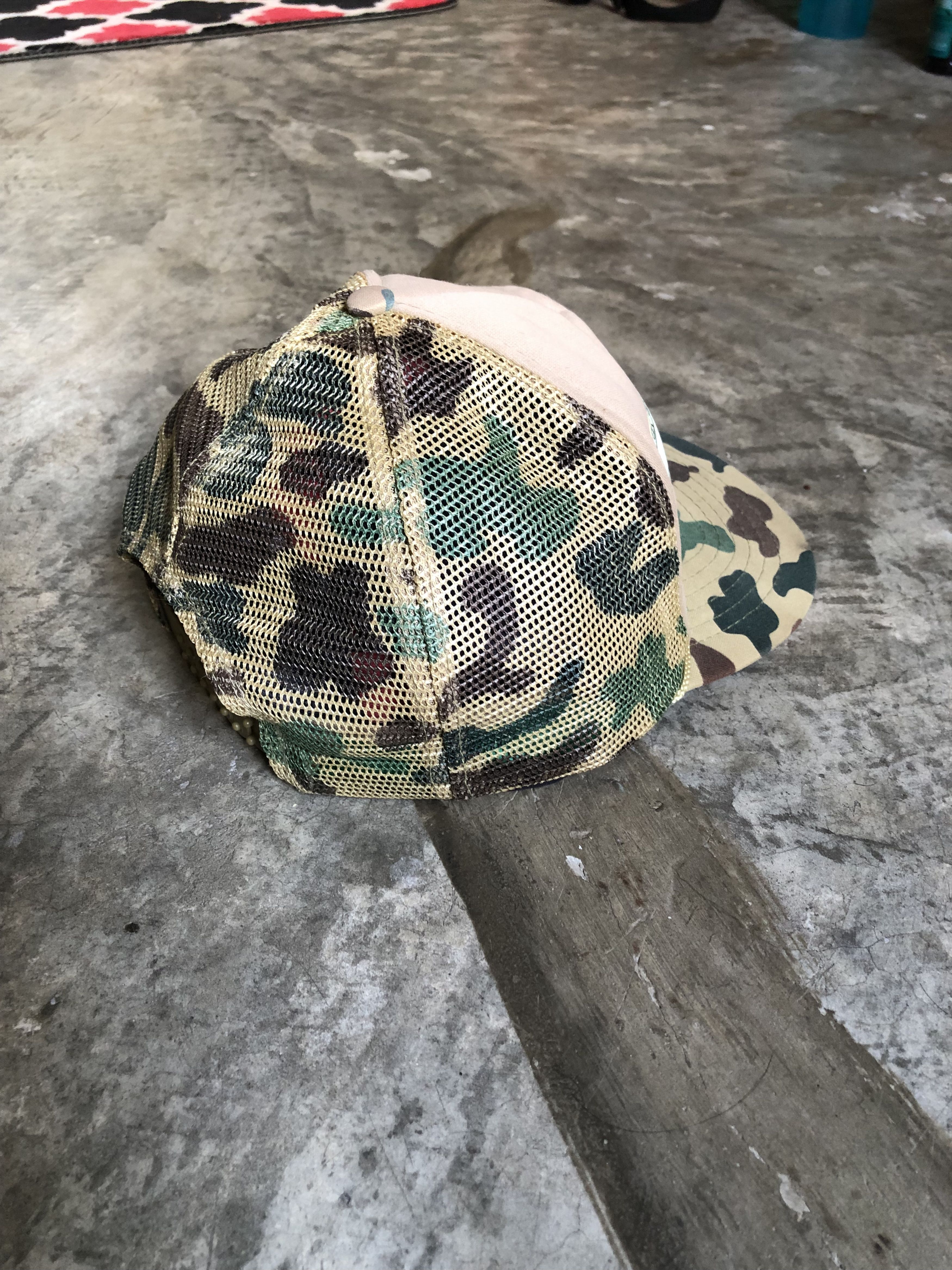 Vintage vintage blunt skateboards trucker hat camo Size ONE SIZE - 3 Thumbnail